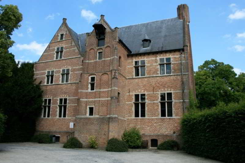 Отель Priorij Corsendonk Ауд-Тюрнхаут Экстерьер фото